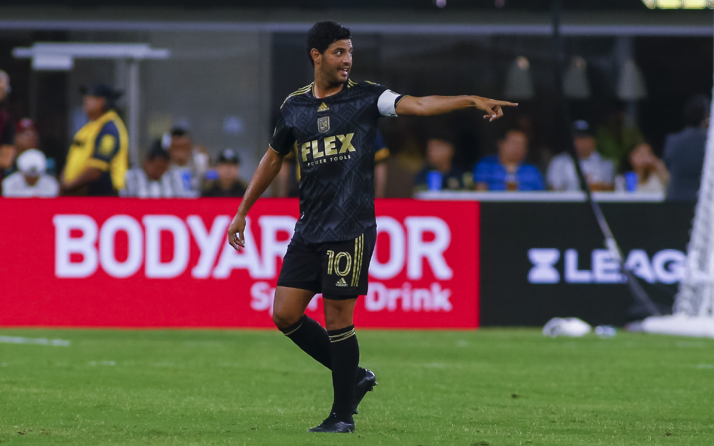 o-jogador-que-o-lafc-procura-para-substituir-carlos-vela