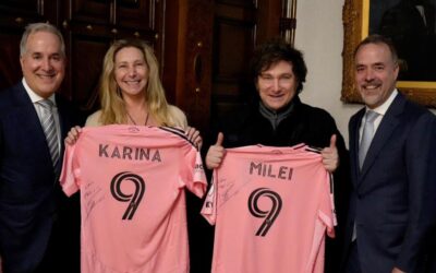 Inter Miami dá a Milei uma camisa assinada por Messi inter-miami-da-a-milei-uma-camisa-assinada-por-messi