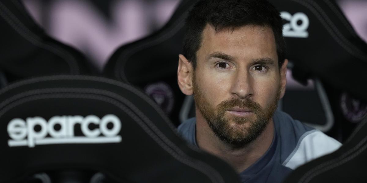 messi-nao-vai-tocar