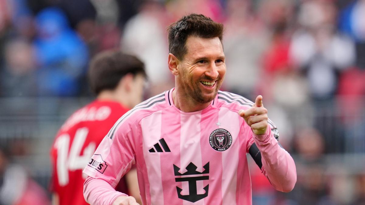 2-4:-messi-magistral-em-toronto
