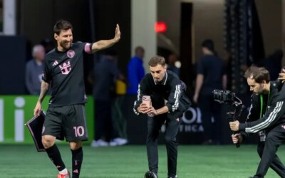 1-3:-un-messi-galactico-marca-dos-goles-‘maradonianos’